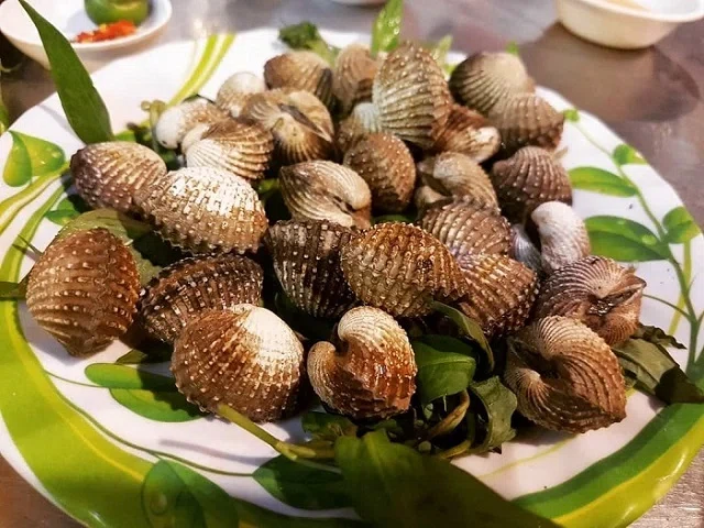 Đầm Thủy Triều - Viên ngọc giữa lòng Cam Lâm, Khánh Hòa 